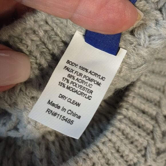 Knit French Beret Faux Fur Pompom Woman's Hat - Picture 4 of 5